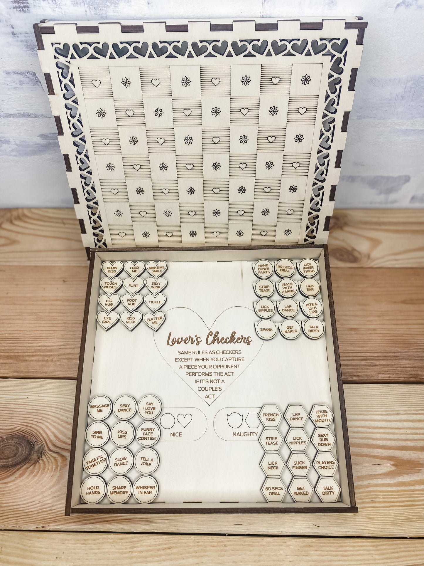 Lovers checkers