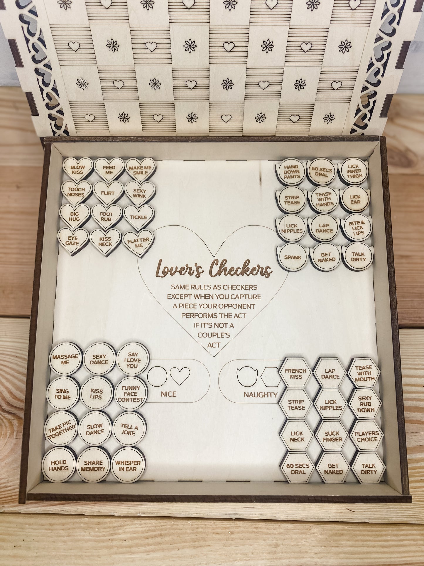 Lovers checkers